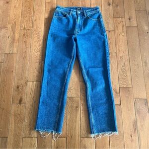 Abercrombie and Fitch Zoe Natural Rise Ankle Straight - Size 26/2R